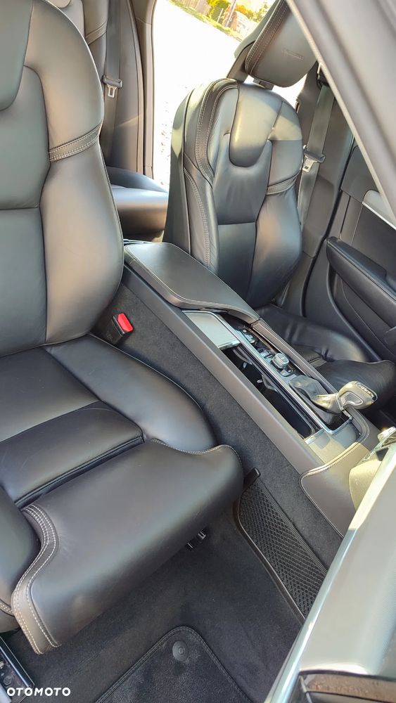 Volvo S90 D4 Geartronic Inscription - 17