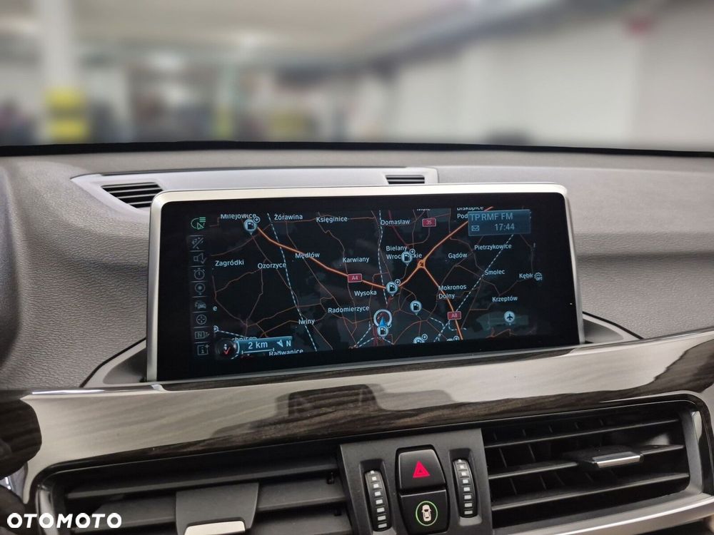 BMW X1 sDrive18d Advantage - 28