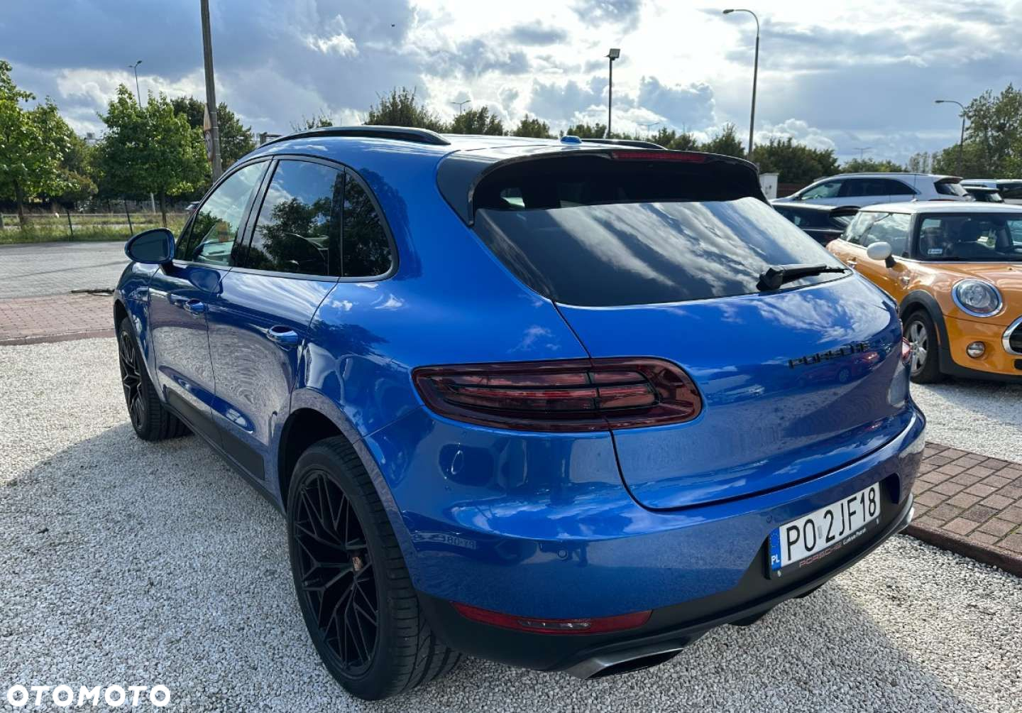 Porsche Macan - 8