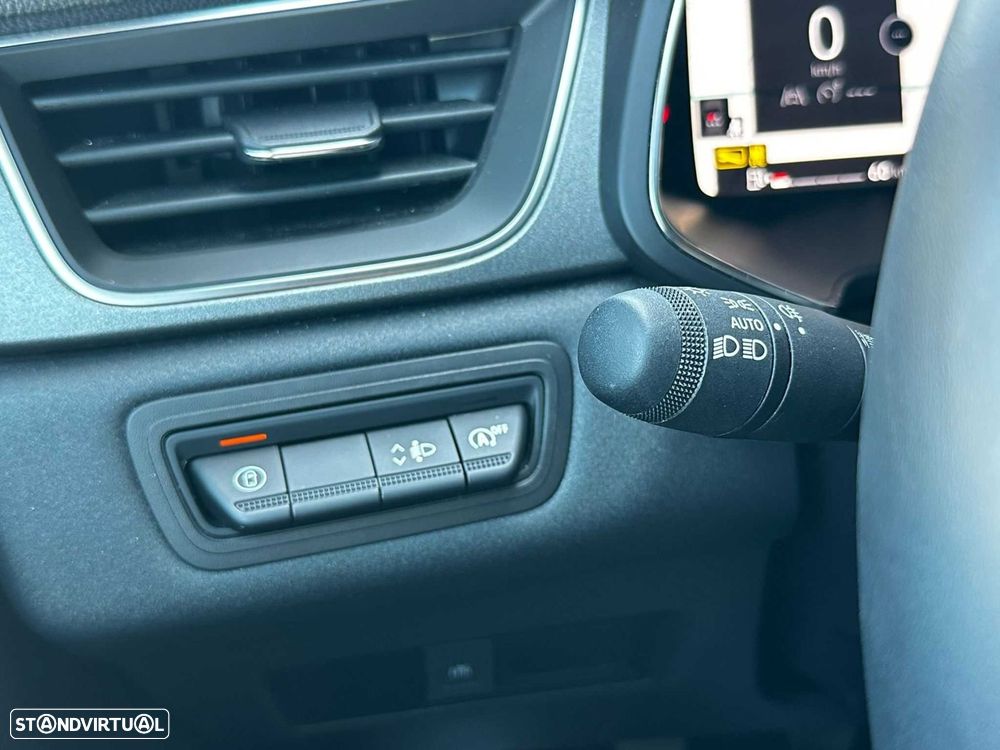 Renault Captur 1.0 TCe Techno Bi-Fuel - 13