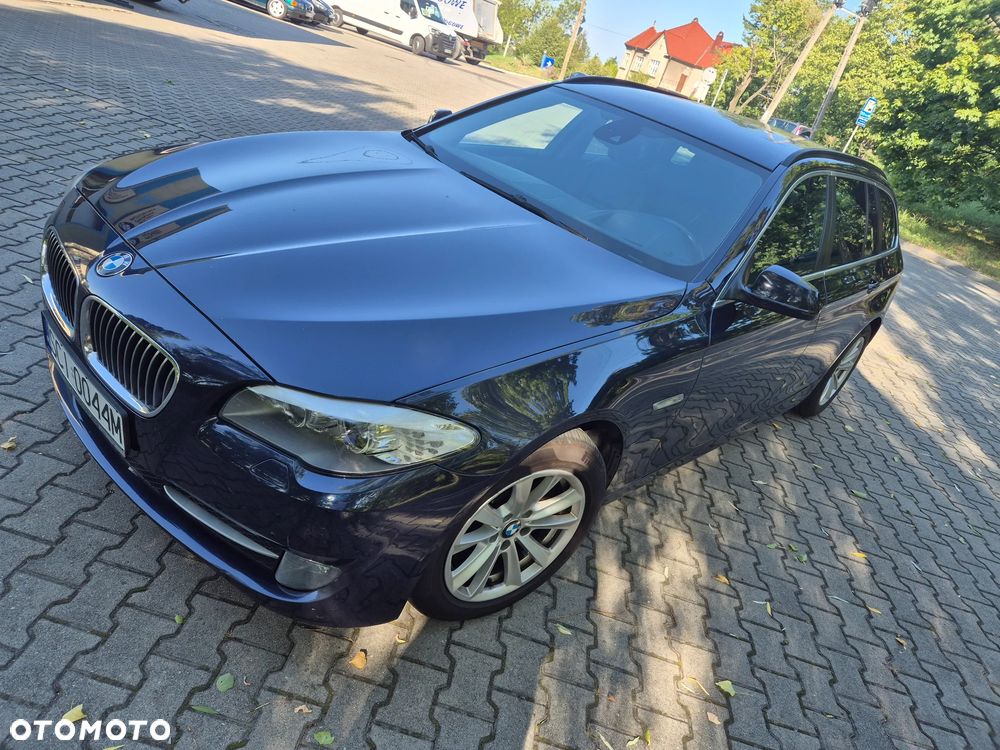 BMW Seria 5 520d - 7