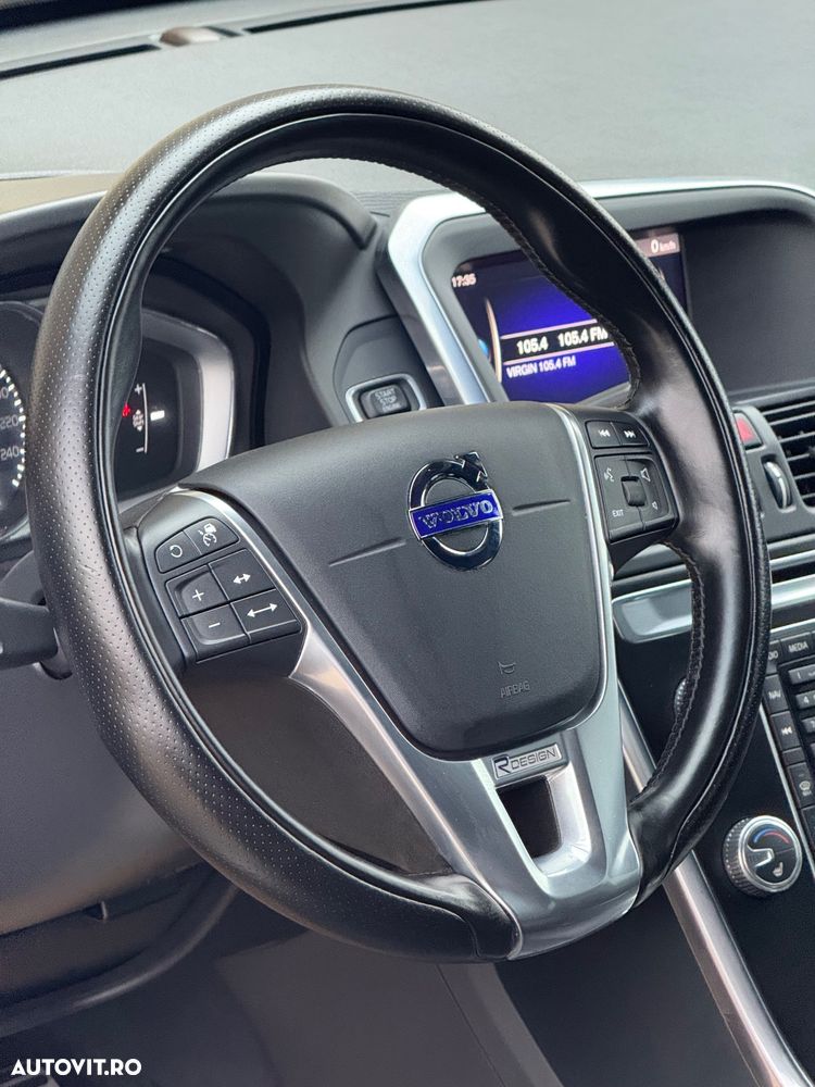 Volvo XC 60 ver-d4awd-start--stop-r--design - 20