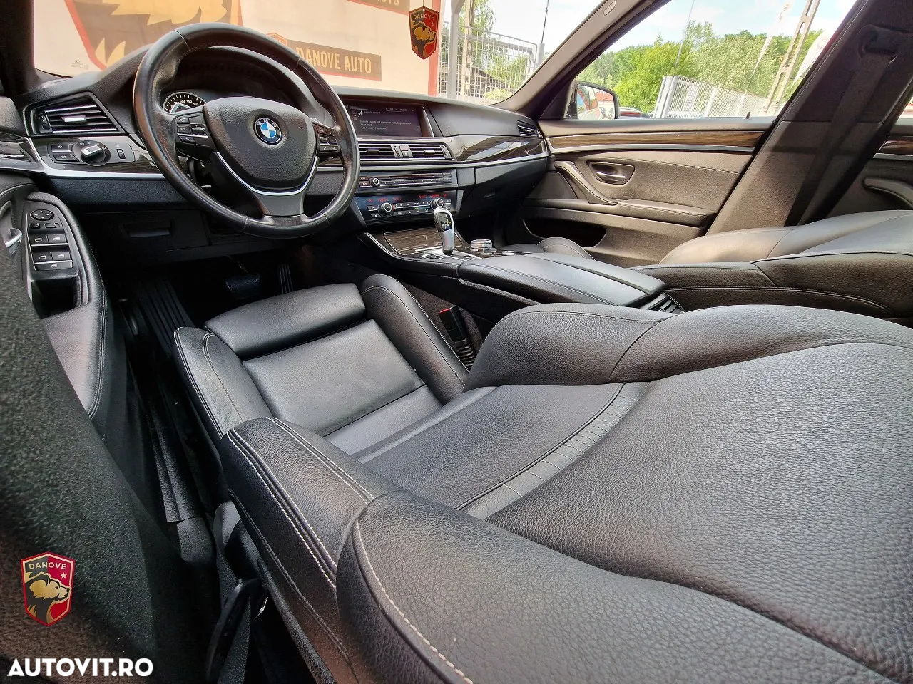 BMW Seria 5 520d xDrive Touring Aut. Luxury Line - 15