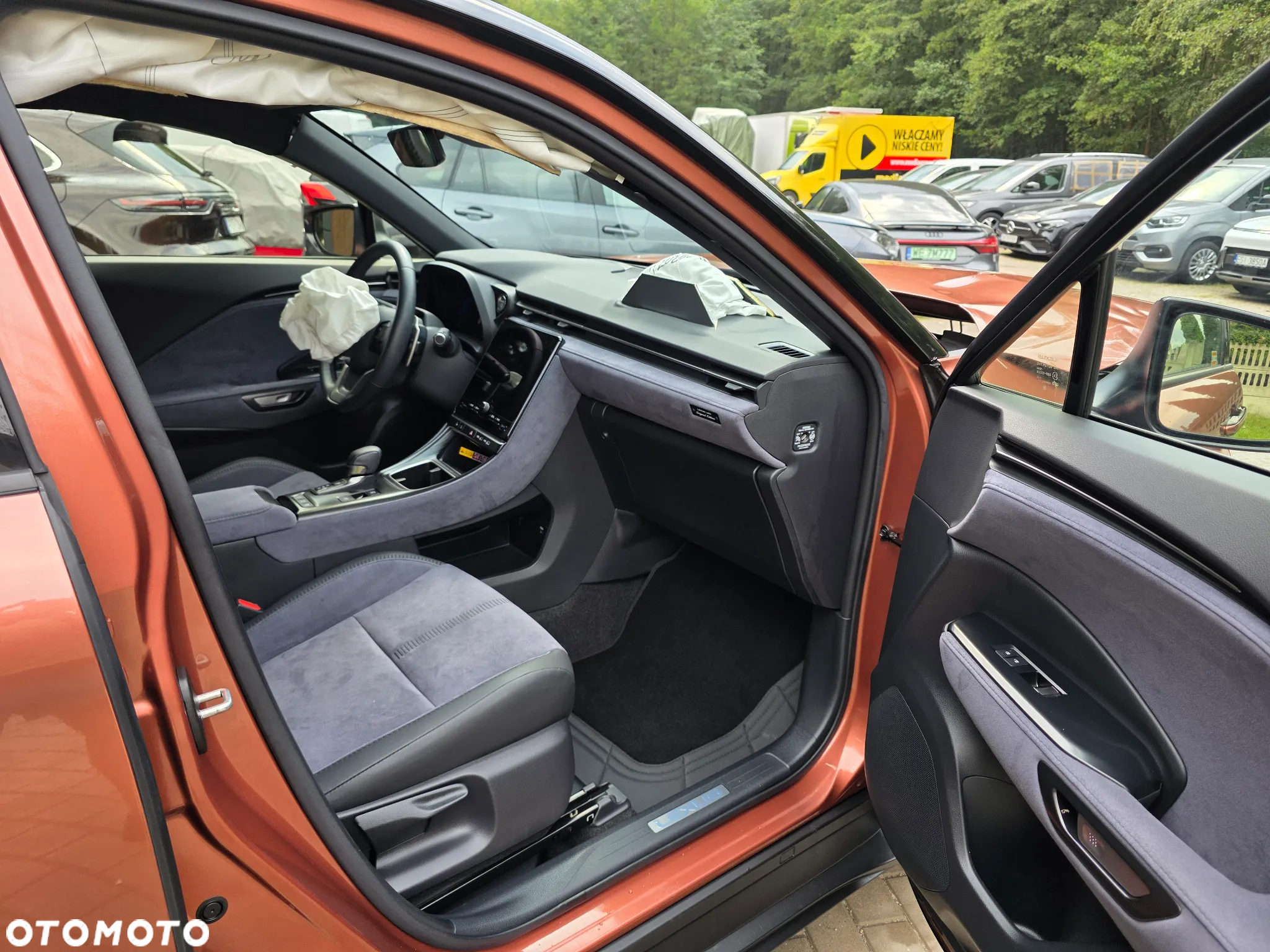 Lexus LBX - 15