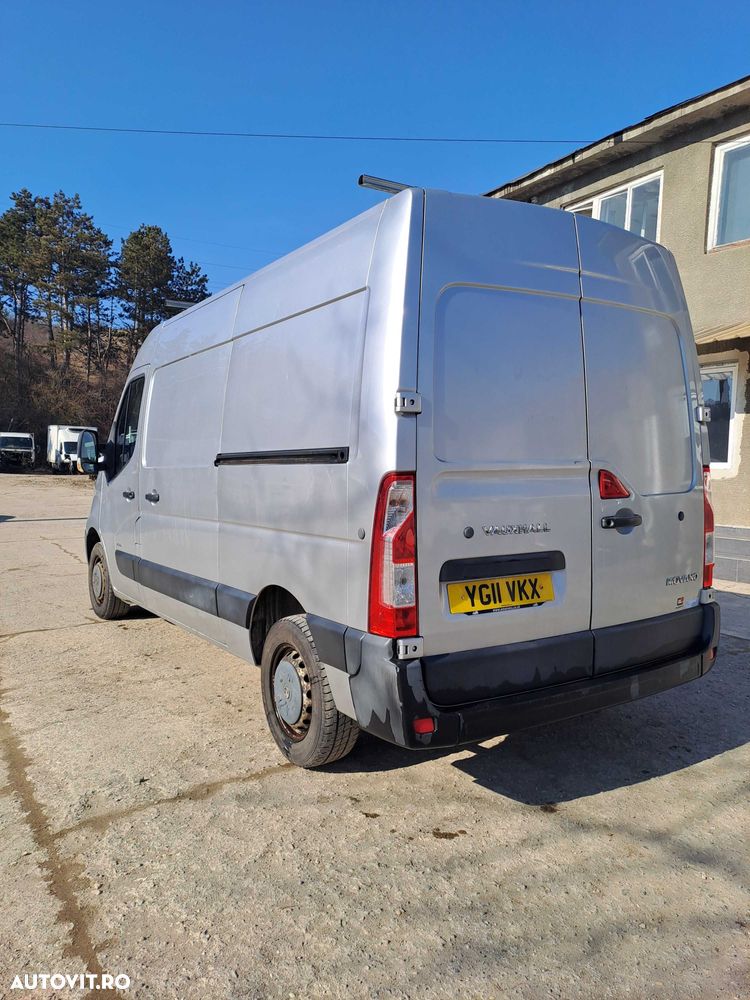 Dezmembrez Opel Movano 2.3 euro 5 - 6