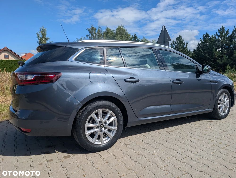 Renault Megane 1.3 TCe FAP Zen - 9