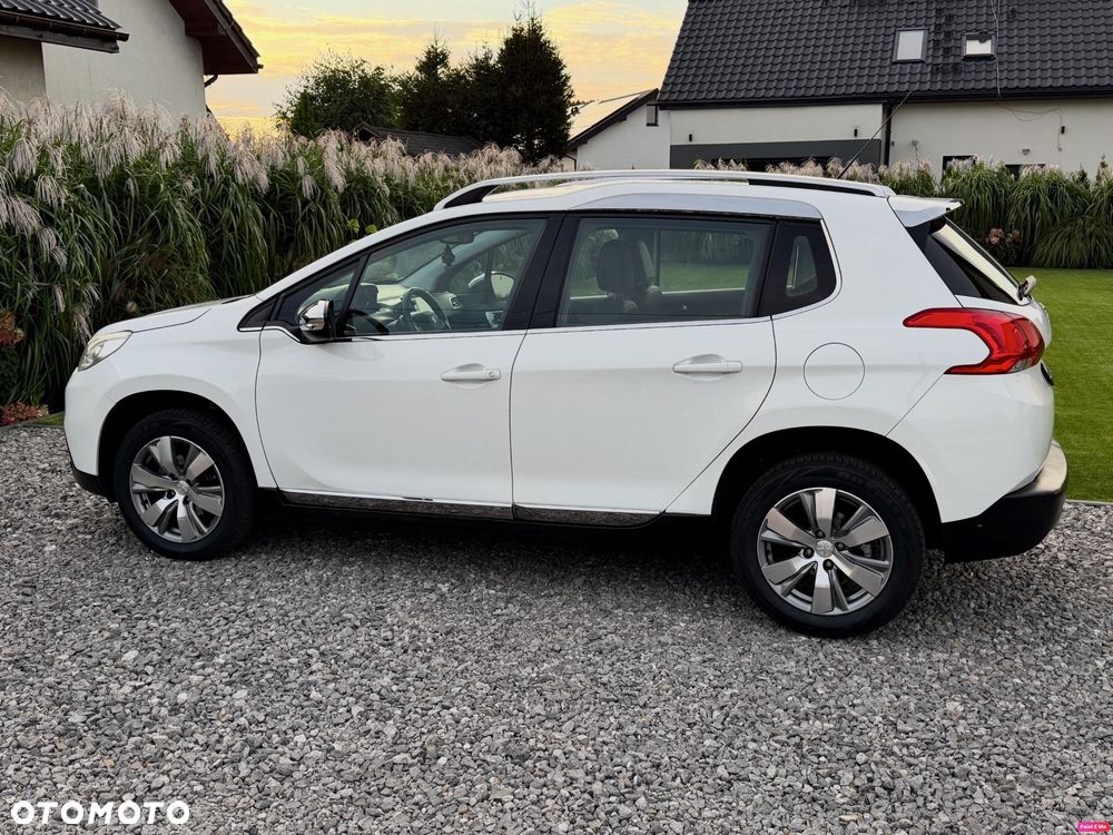 Peugeot 2008 PureTech 82 Allure - 28