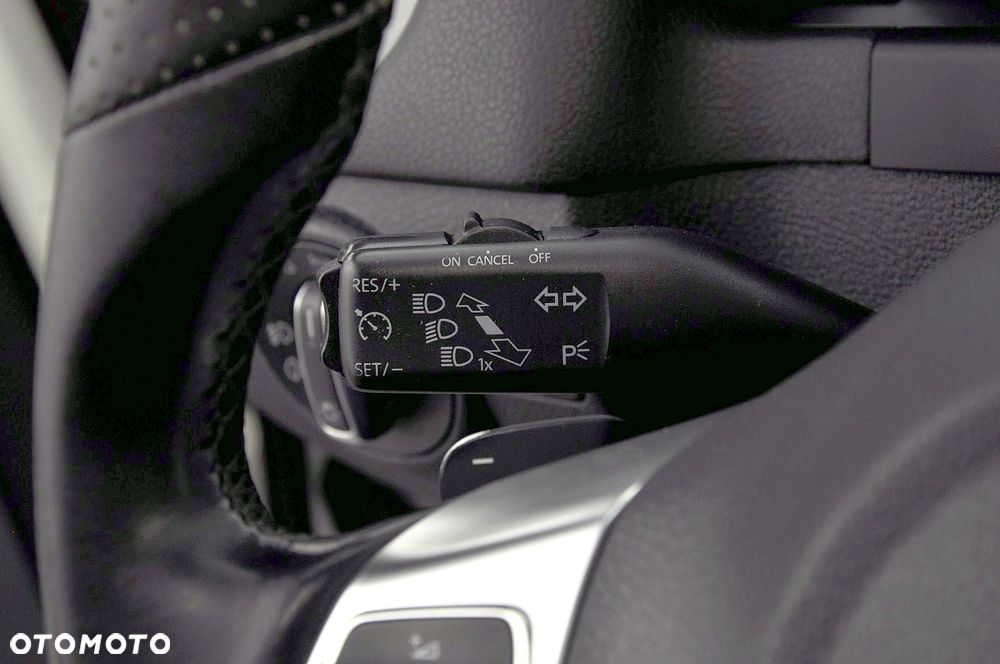 Volkswagen Tiguan 2.0 TDI 4Mot Perfectline R-Style DSG - 16