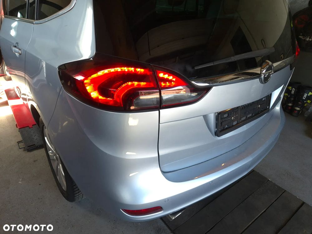 Opel Zafira Tourer 2.0 CDTI ecoFLEX Start/Stop Business Innovation - 27
