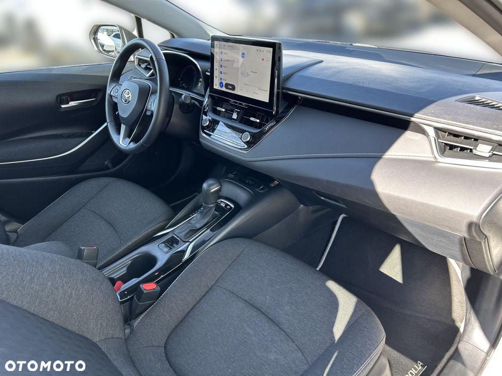 Toyota Corolla 1.8 Hybrid Comfort - 16