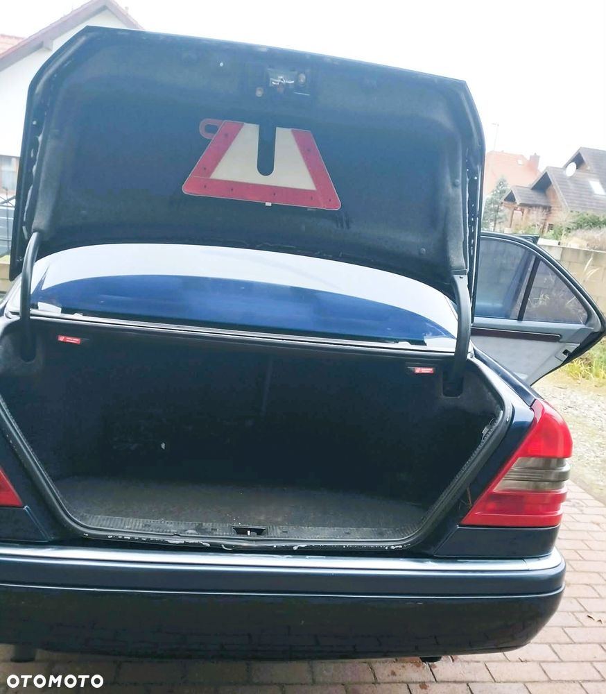 Mercedes-Benz Klasa C - 9