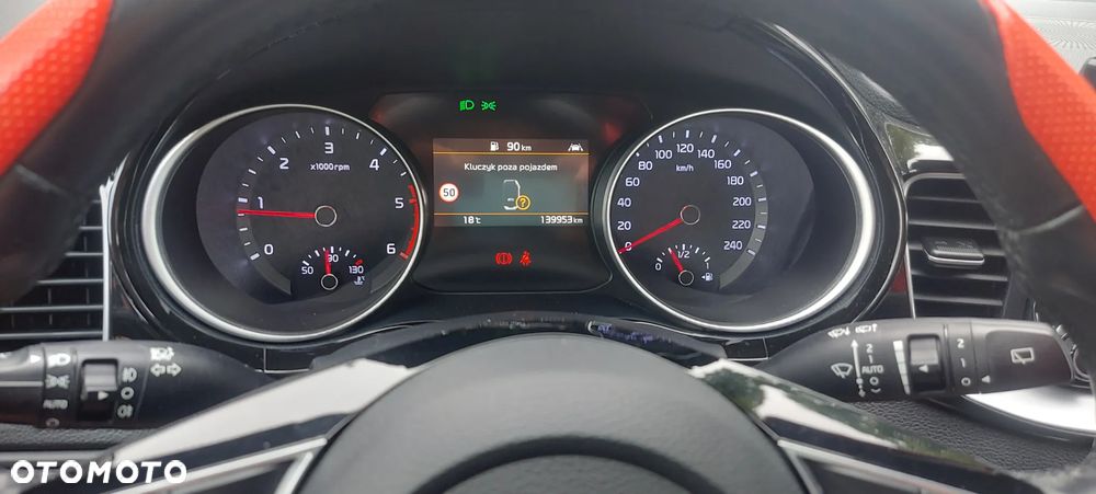 Kia XCeed 1.6 CRDi PLATINUM EDITION - 33