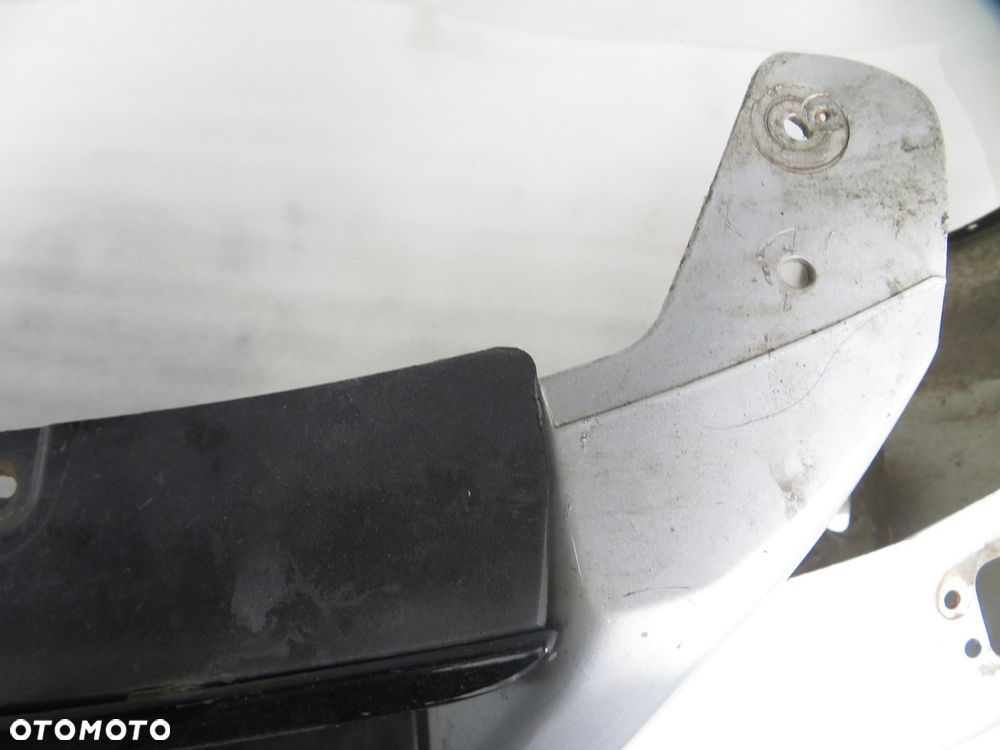 ZDERZAK PRZÓD CHRYSLER VOYAGER IV 04857886 - 9