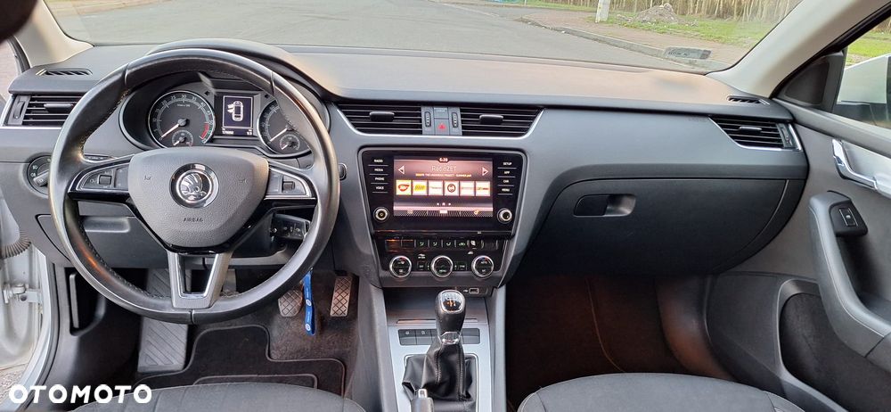 Skoda Octavia 1.6 TDI SCR Active - 12