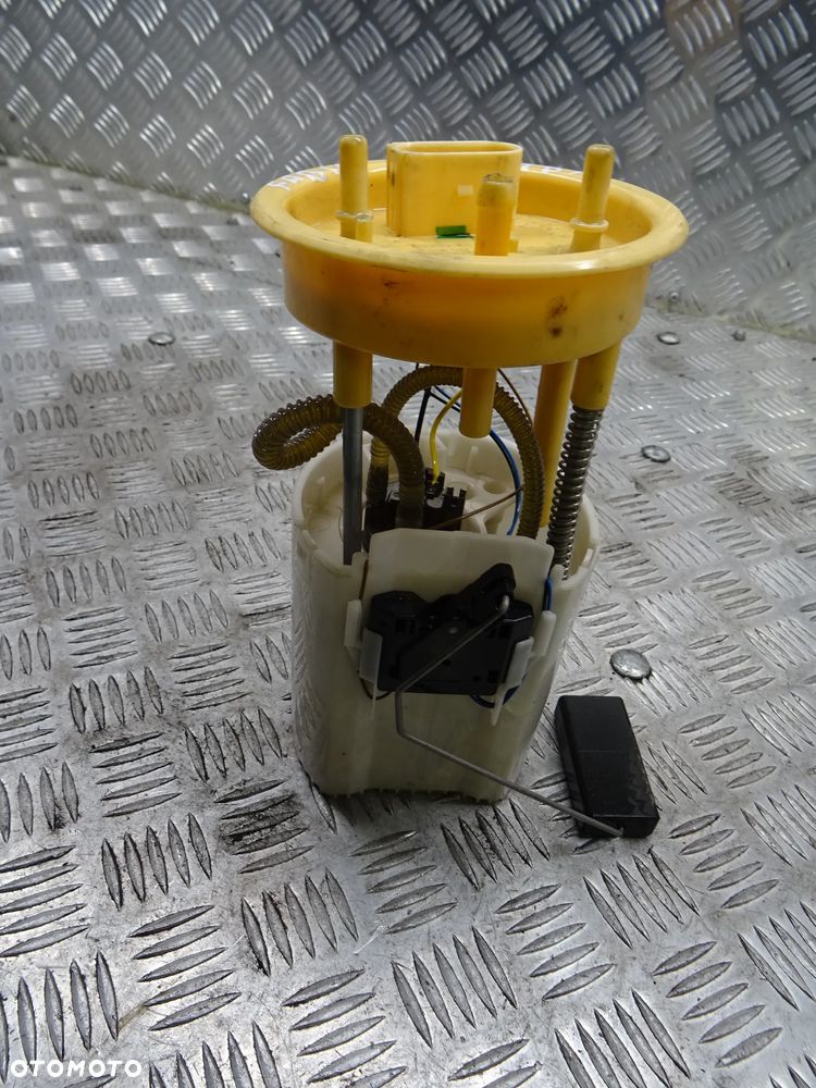 SKODA FABIA II 10-14 1.2 TDI POMPKA PALIWA 6R0919050E - 3