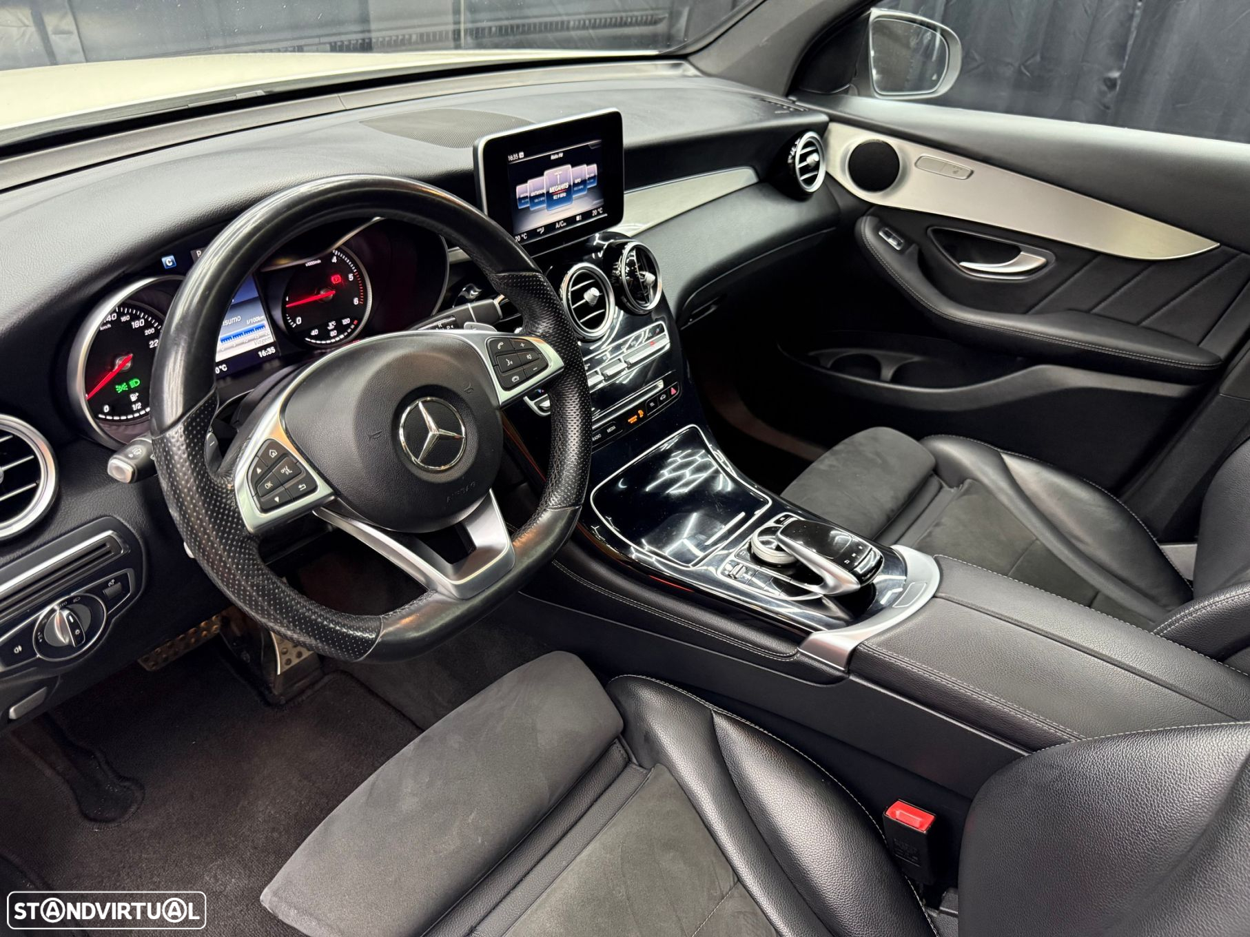 Mercedes-Benz GLC 250 d Coupé AMG Line 4-Matic - 5