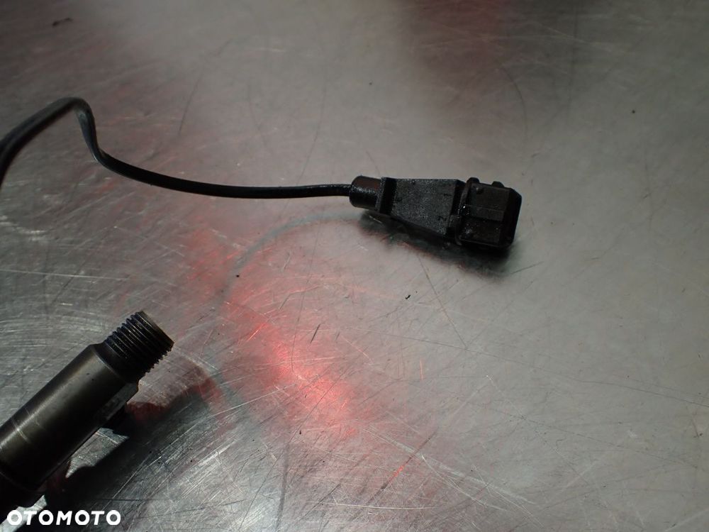 WTRYSK STERUJĄCY AUDI A6 C5 059130202B 0432133823 - 2