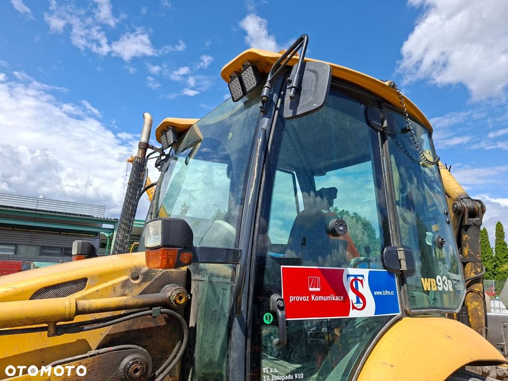 Komatsu Wb93R 4X4 - 29
