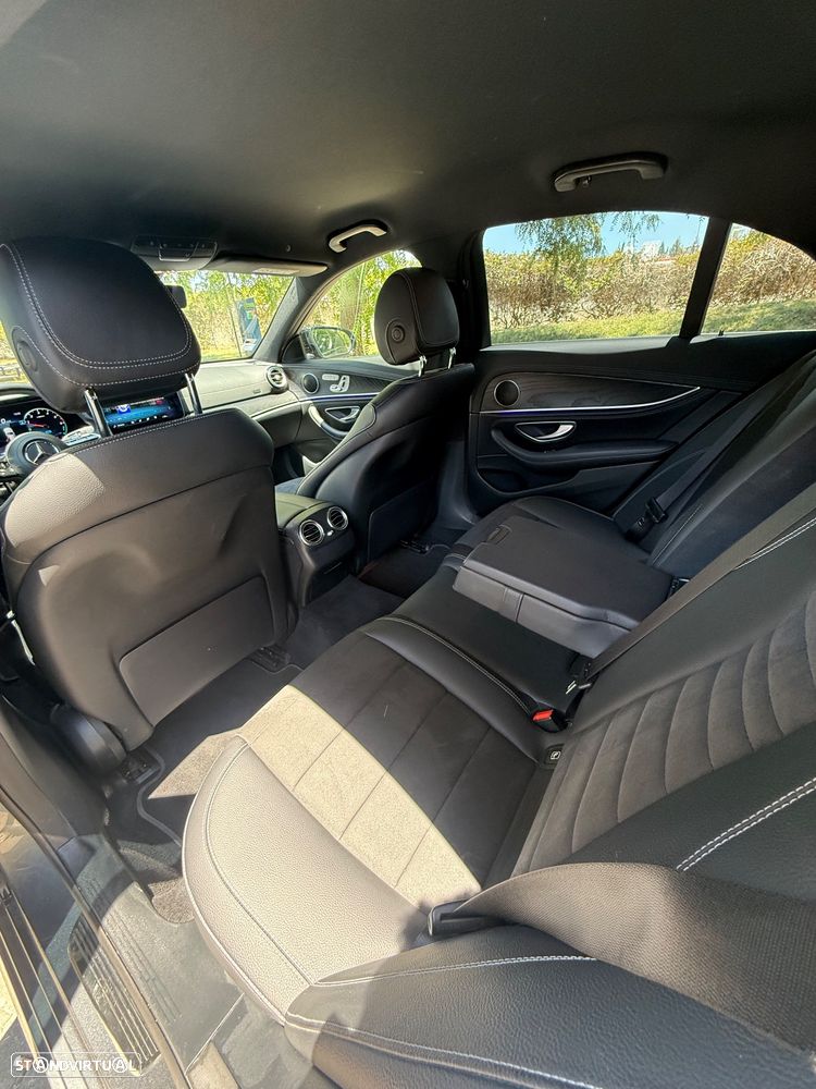 Mercedes-Benz E 300 e Station - 17