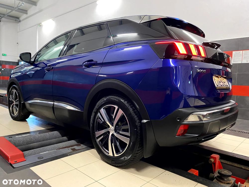 Peugeot 3008 BlueHDi 130 Stop & Start EAT8 Allure - 13