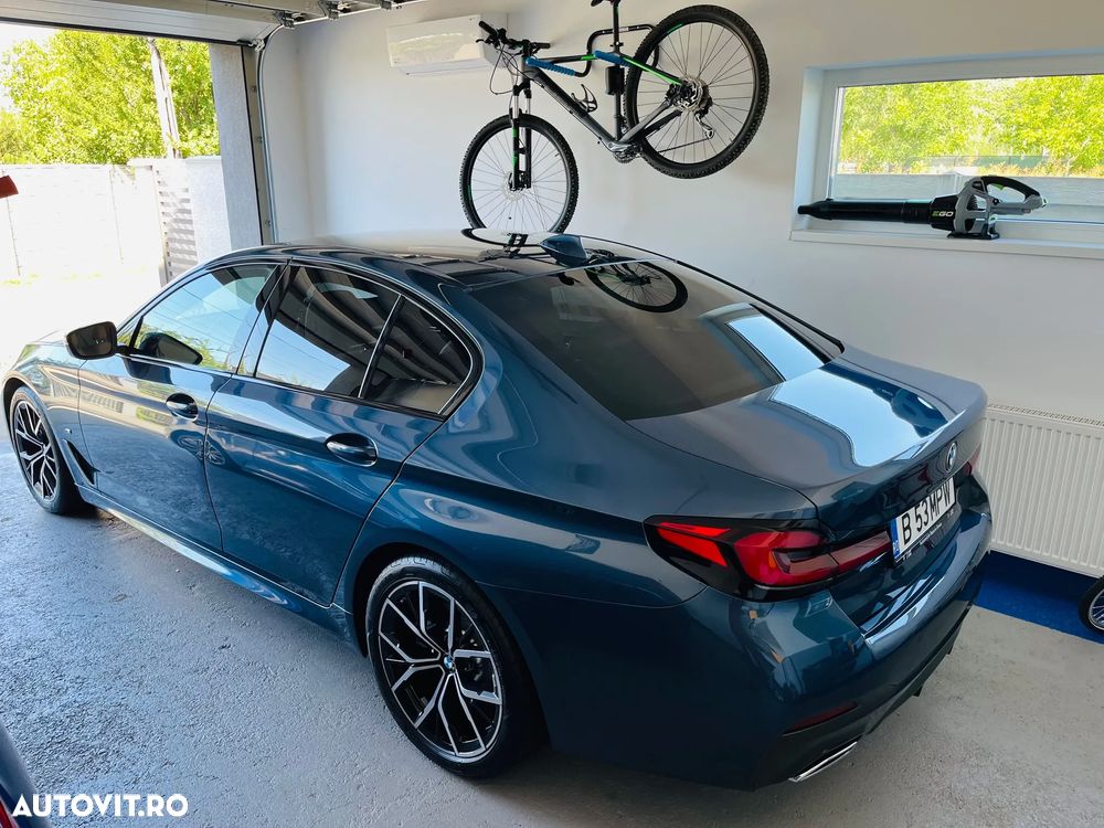 BMW Seria 5 530d AT MHEV - 4
