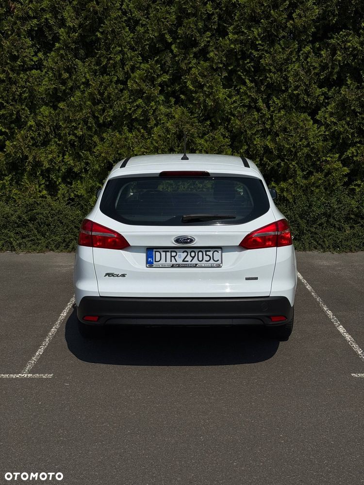 Ford Focus 1.0 EcoBoost Active - 11