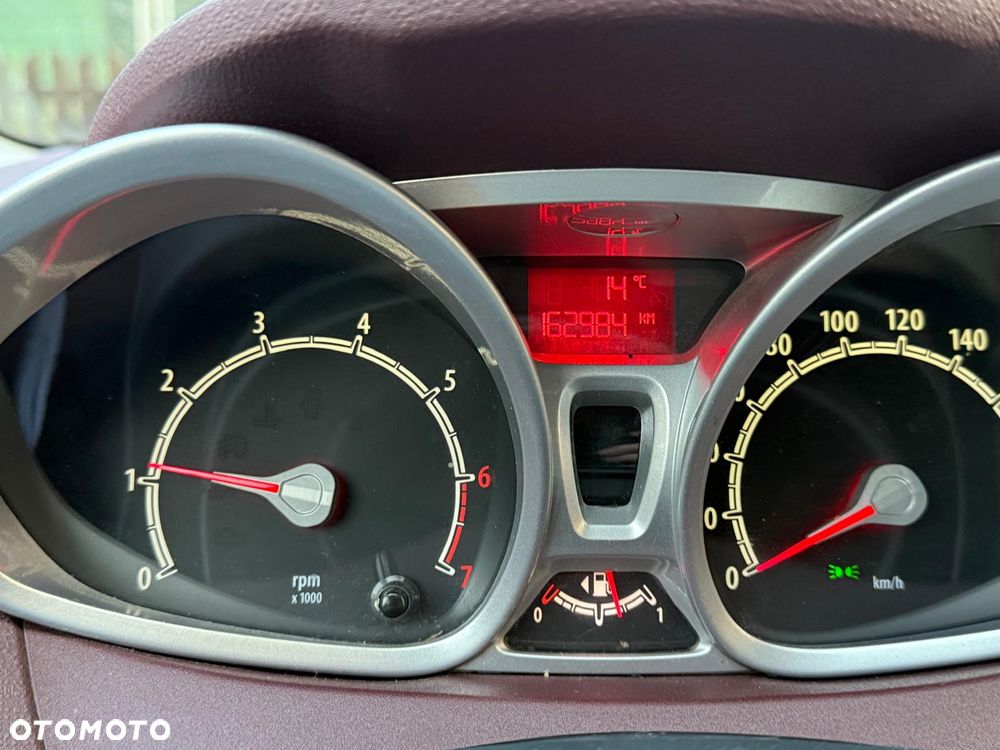 Ford Fiesta 1.25 SYNC Edition - 14