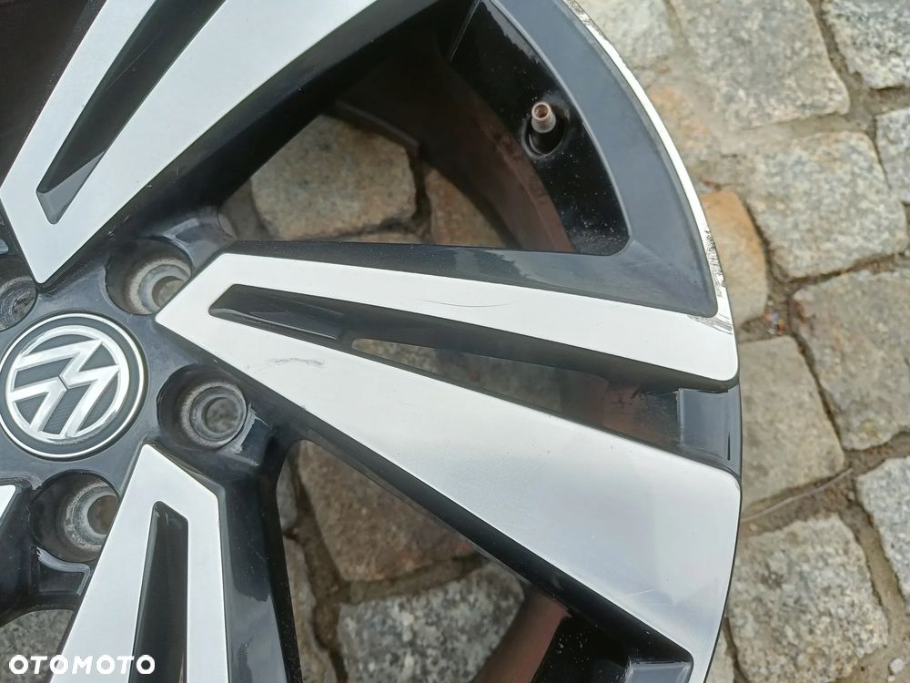 Felga aluminiowa 18 VW T-Cross T Cross 7Jx18 H2 ET39 2GM601025H - 8