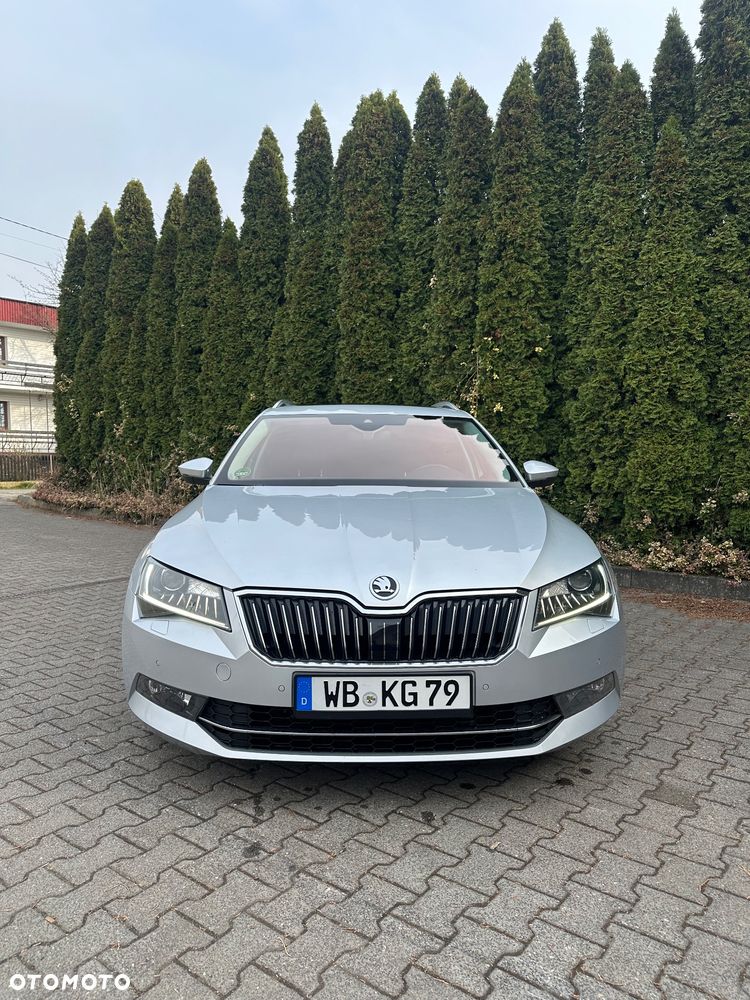 Skoda Superb 2.0 TDI DSG L&K - 3