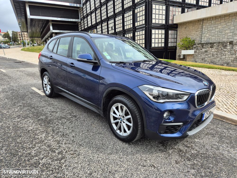 BMW X1 25 i xDrive xLine - 2