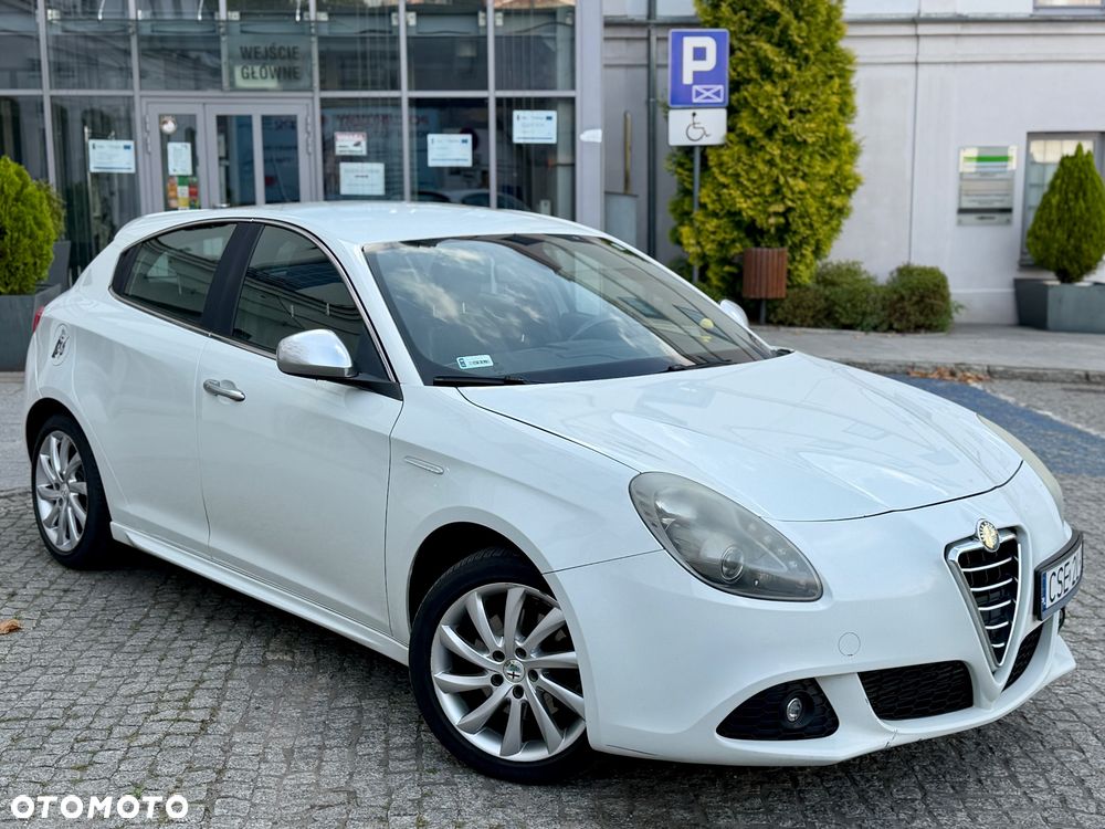 Alfa Romeo Giulietta 2.0 JTDM 16V Turismo - 2