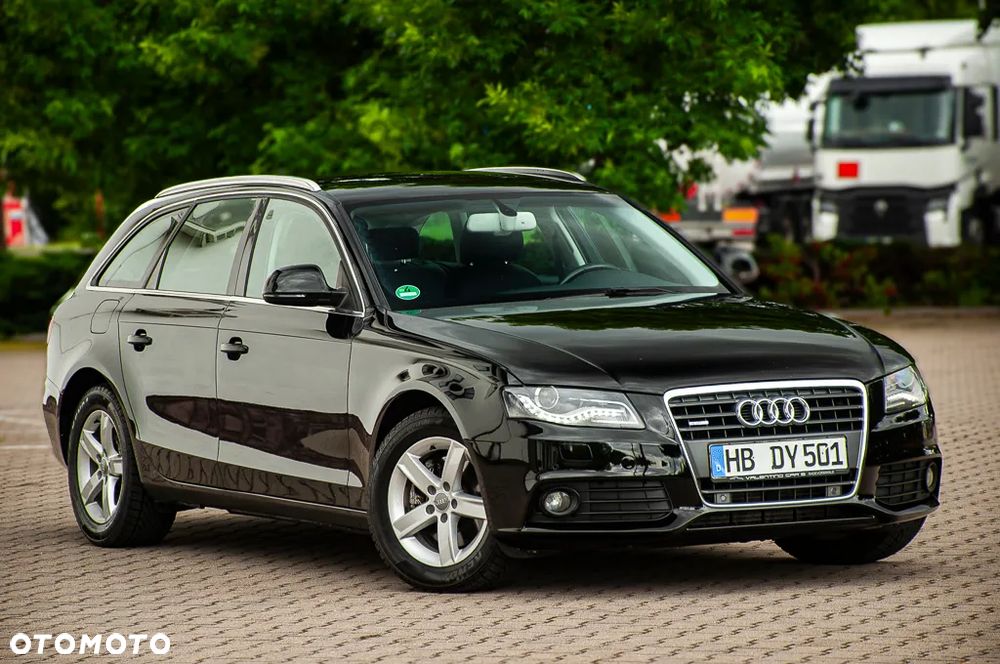 Audi A4 Avant 2.0 TDI DPF quattro Ambiente - 8