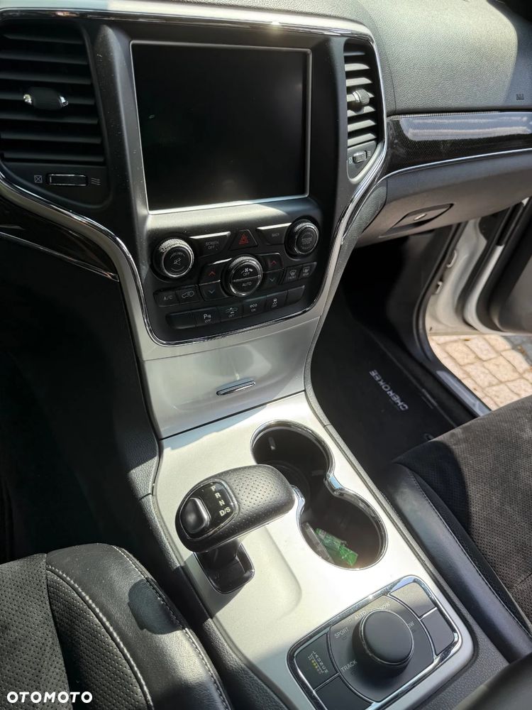 Jeep Grand Cherokee 6.4 V8 SRT8 - 2