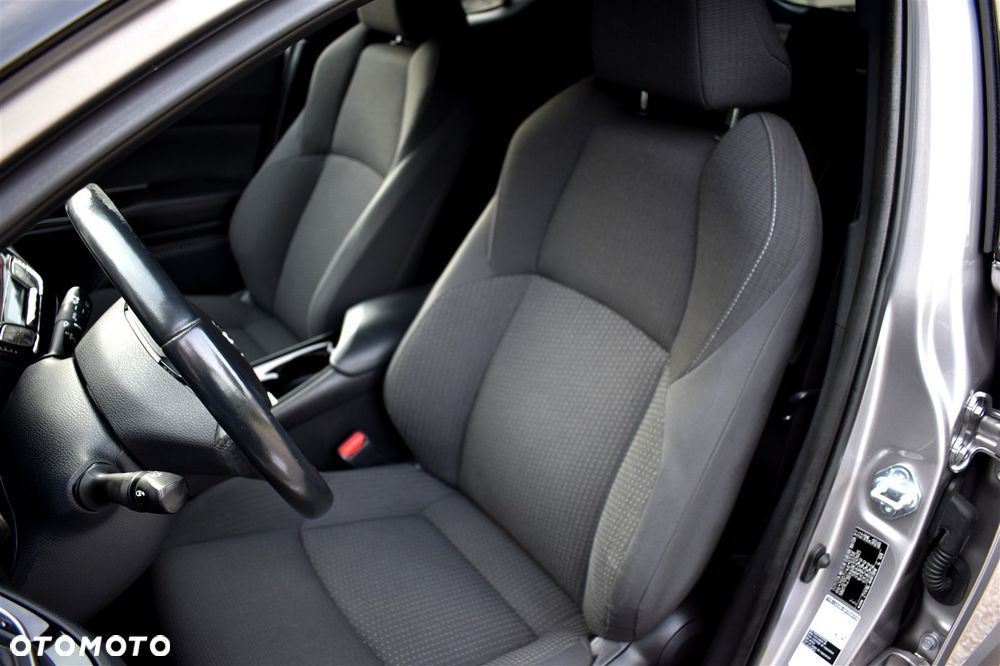 Toyota C-HR Style Selection - 12