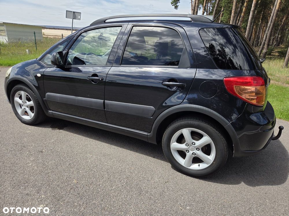 Suzuki SX4 - 10