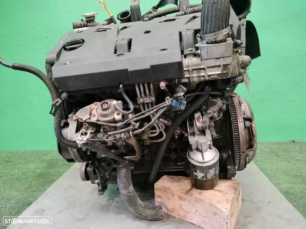 MOTOR COMPLETO KIA CARNIVAL I 2001 -J3 - 6