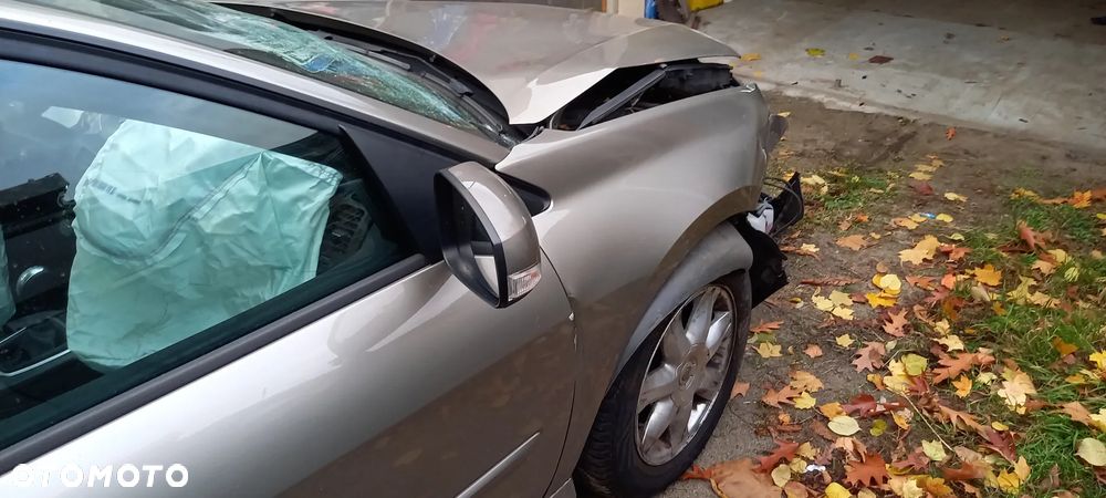 Renault Laguna 2.0 Expression - 6