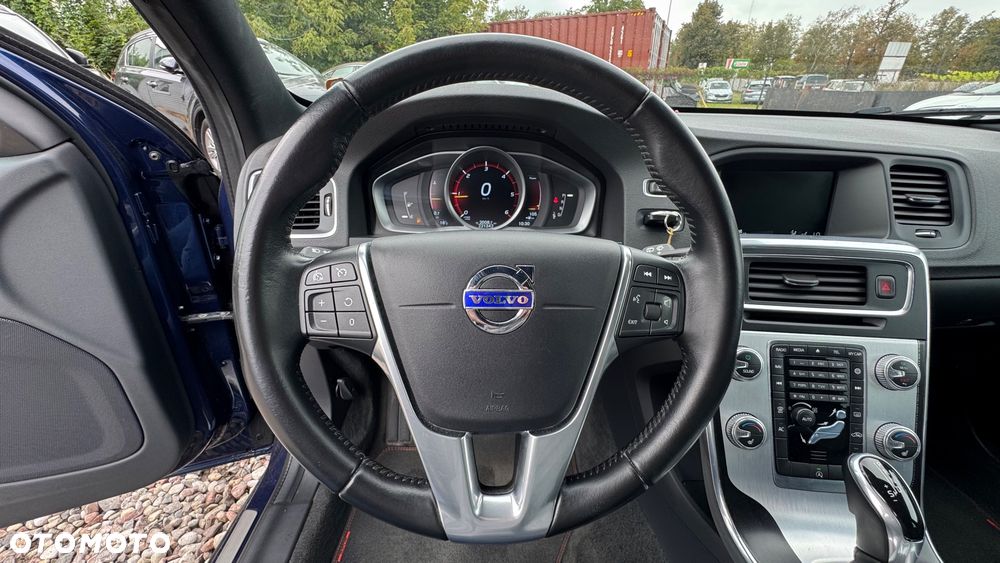 Volvo V60 D3 Geartronic Ocean Race - 32
