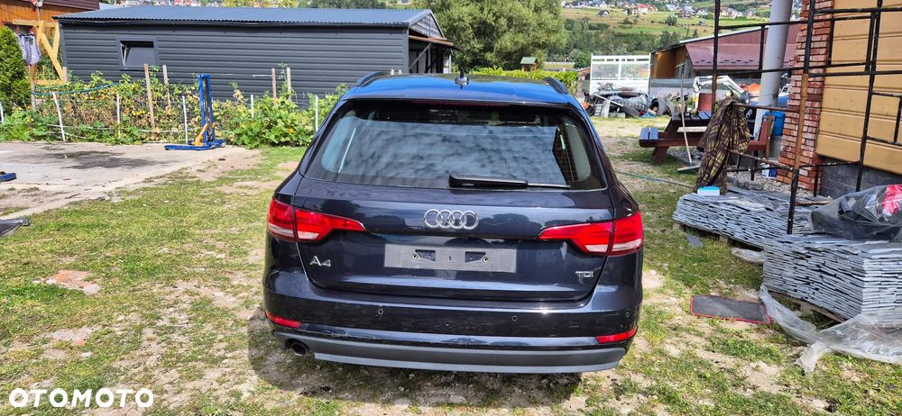 Audi A4 Avant - 4