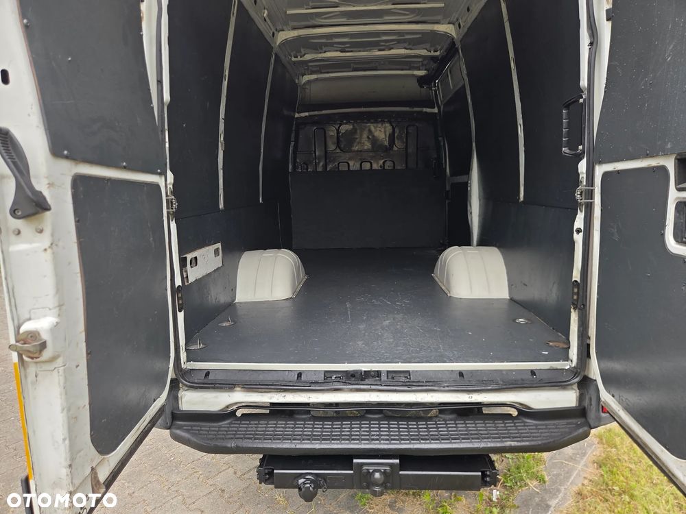 Iveco Daily 40C18 3.0 Hdi - 12