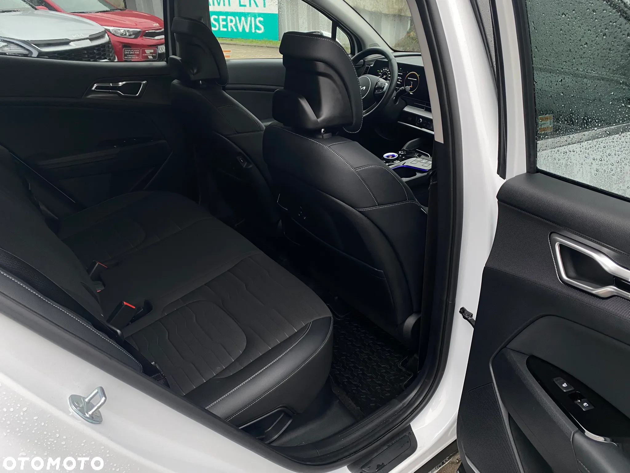 Kia Sportage 1.6 T-GDI HEV Business Line 4WD - 17