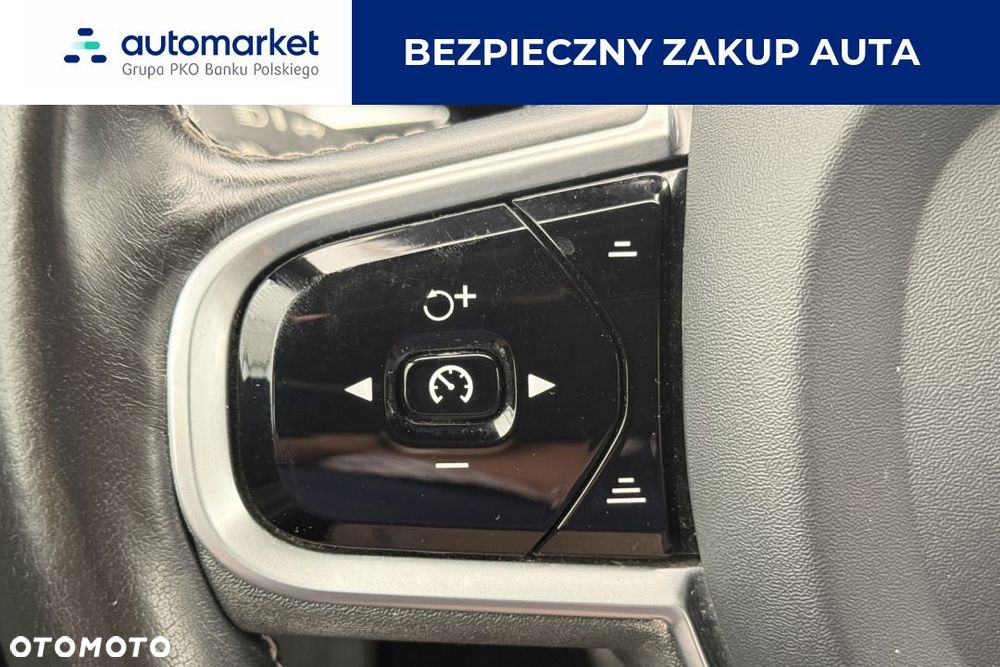 Volvo XC 60 B5 B AWD R-Design - 14