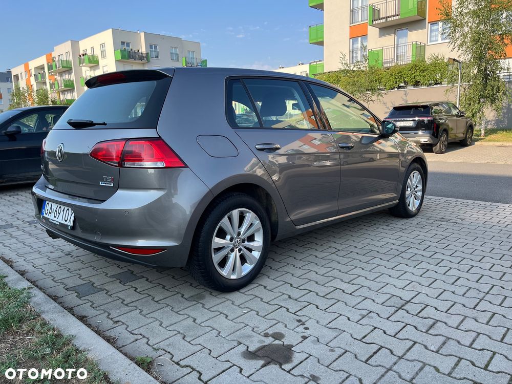 Volkswagen Golf 1.4 TSI BMT Highline - 20