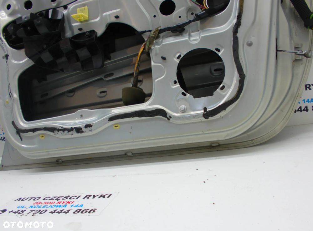 Renault Scenic Drzwi prawe lewe przód - 8