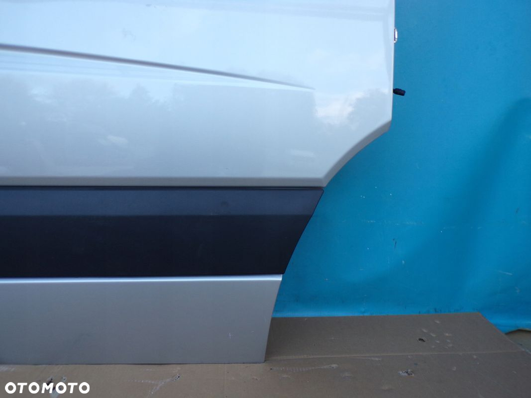 SPRINTER 906 CRAFTER drzwi przednie OCYNK PRAWE SREBRNY metalik NOWE 2017r - 4