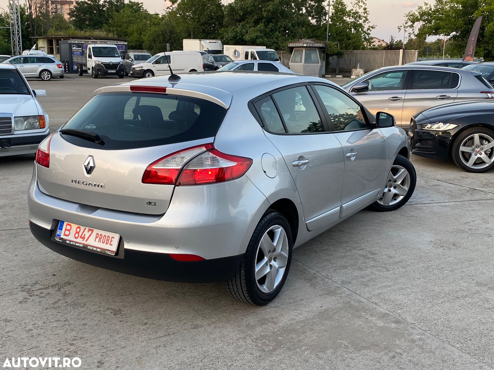Renault Megane ENERGY dCi 110 BUSINESS - 4