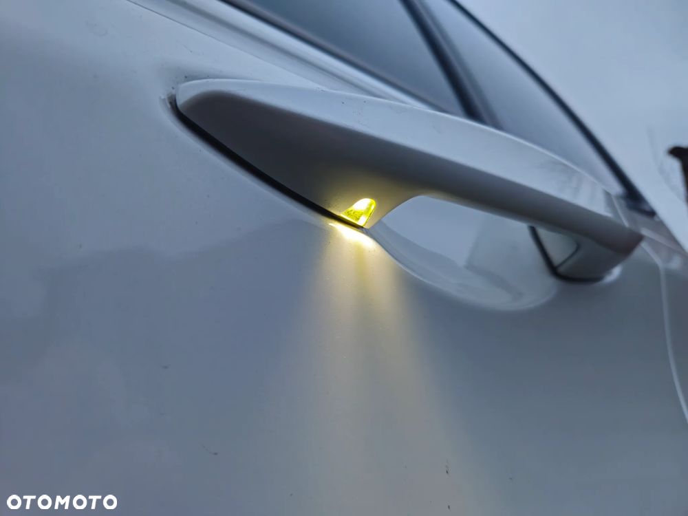 BMW Seria 2 218i GT Sport Line - 27