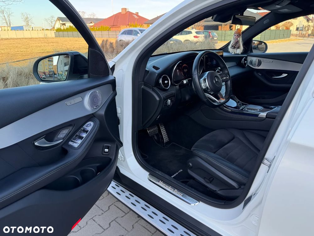 Mercedes-Benz GLC 300 d 4-Matic - 26