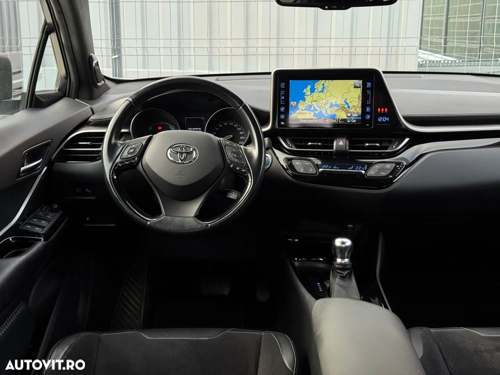 Toyota C-HR Hybrid Team Deutschland - 12