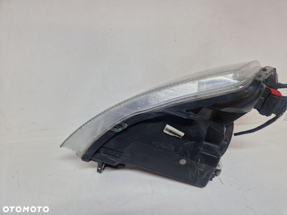 CITROEN C2 LAMPA PRAWA PRZÓD PRZEDNIA EU 9680128180 - 11